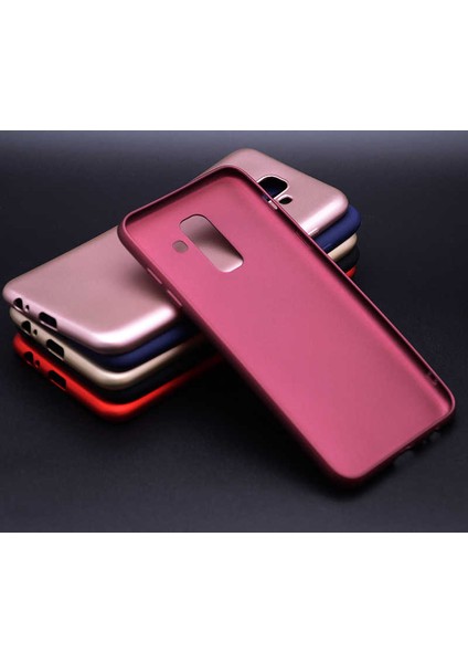 Samsung Galaxy J8 Kılıf Soft ve Pürüzsüz Yüzey Ipeksi Silikon Kapak Hopy