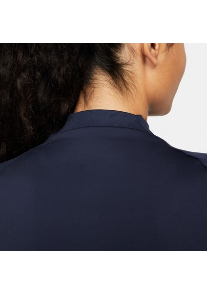 Dri-FIT Strike Kadın Eşofman Üstü modelleri