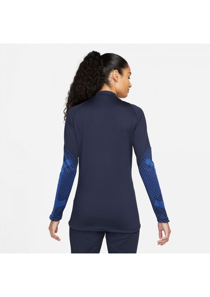 Dri-FIT Strike Kadın Eşofman Üstü fırsatları