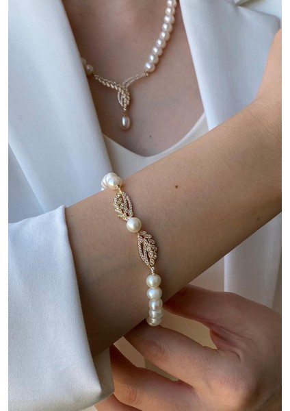 14 Ayar Altın Kadın Yaprak Detay Taşlı Inci Bileklik modelleri