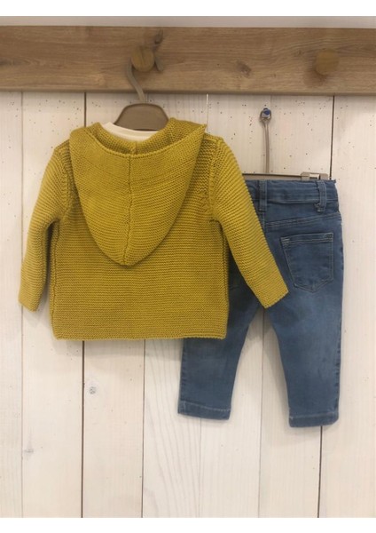 Kapüşonlu Triko Hırkalı Penye Badili Kot Pantolonlu 3'lü Erkek Bebek Takım fiyatları