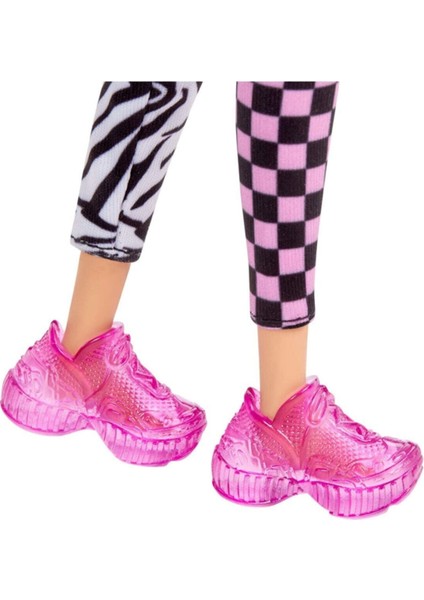 Büyüleyici Parti Bebekleri Fashionistas Zebra Desenli Taytlı GRB50 indirimleri