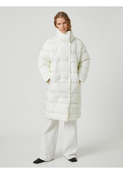 Uzun Şişme Mont Anvelop Çıtçıtlı Dik Yaka Cepli modelleri