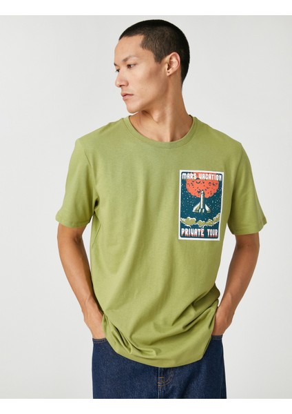 Basic Tişört Uzay Baskılı Bisiklet Yaka Kısa Kollu Pamuklu fiyatları