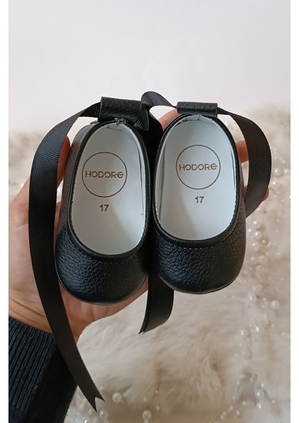 Bebek Babet Siyah Deri El Yapımı Yumuşak ve Nefes Alabilir 1 Adet fiyatları