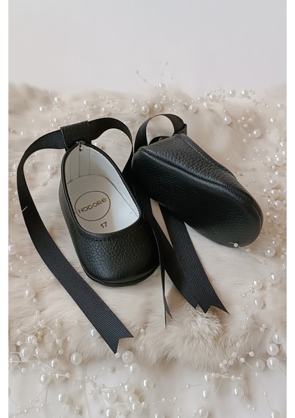 Bebek Babet Siyah Deri El Yapımı Yumuşak ve Nefes Alabilir 1 Adet modelleri