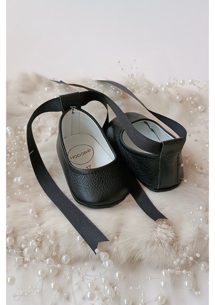 Bebek Babet Siyah Deri El Yapımı Yumuşak ve Nefes Alabilir 1 Adet fırsatları