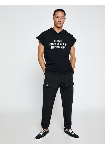 Basic Kapşonlu Spor Tişört Slogan Baskılı Kolsuz