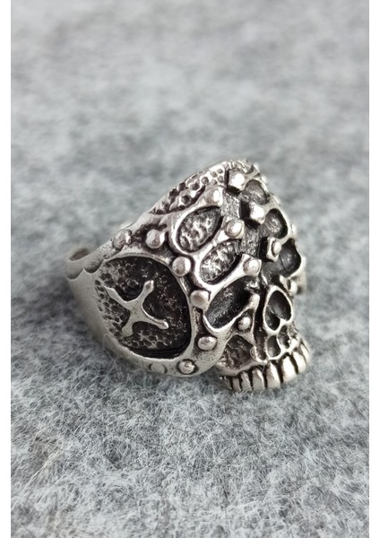 Miğferli Kuru Kafa Şekilli Erkek Yüzük Gümüş Kaplama Ayarlanabilir El Yapımı Erkek Yüzük fiyatları