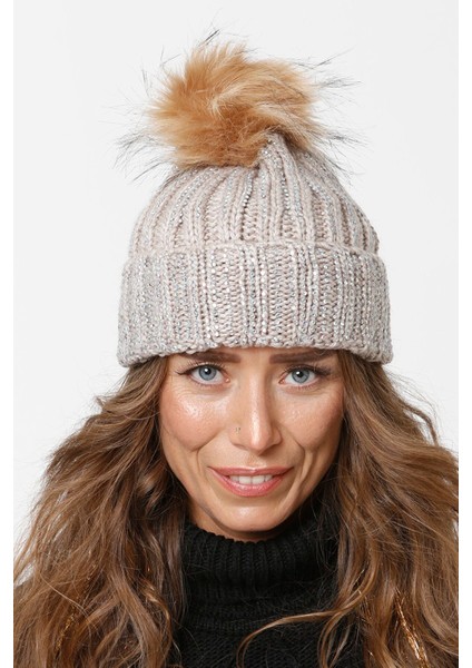 Taşlı Katlamalı Örgülü Bere Ponponlu Kadın Kışlık Renkli Örgü Şapka