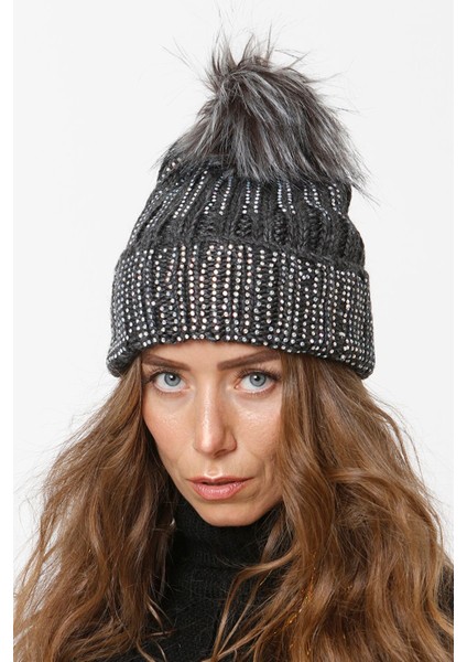 Taşlı Katlamalı Örgülü Bere Ponponlu Kadın Kışlık Renkli Örgü Şapka modelleri