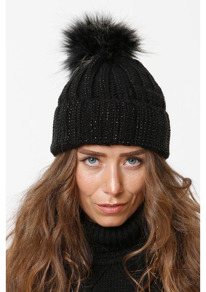 Taşlı Katlamalı Örgülü Bere Ponponlu Kadın Kışlık Renkli Örgü Şapka modelleri