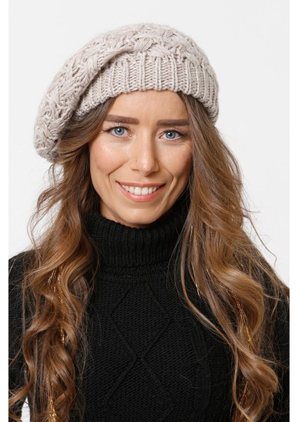 Ressam Model Örgülü Triko Kışlık Kadın Renkli Bere Örgülü Ressam Şapka