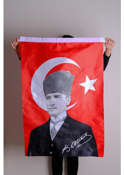 Zc Bayrak K.Atatürk İmzalı Türk Bayrağı Saten Kumaş Dijital Baskı 400x600 cm