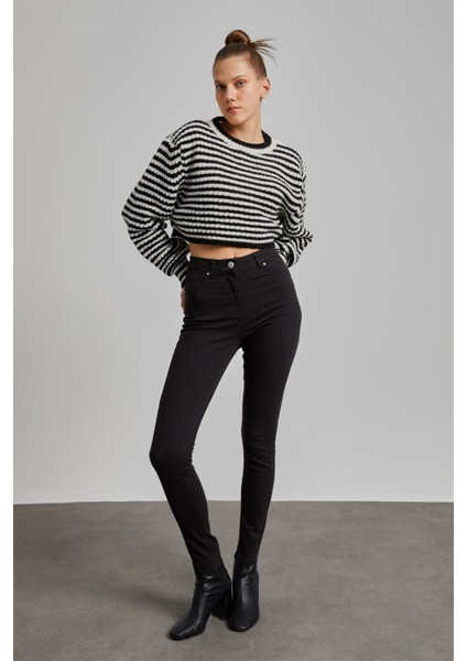 Yüksek Bel Siyah Skinny Jean