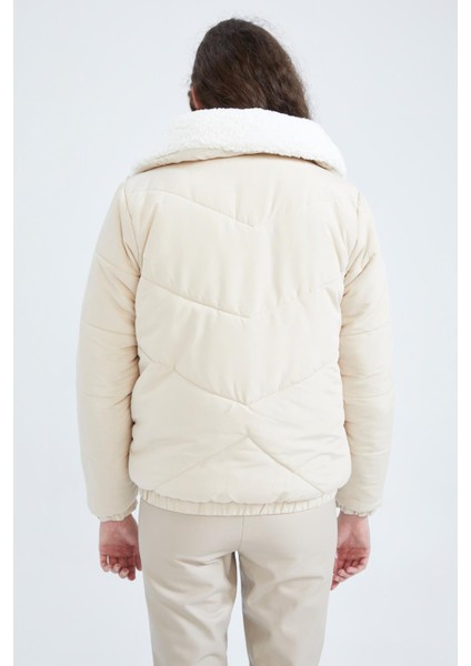 Polar Astarlı Relax Fit Şişme Mont X7033AZ22WN