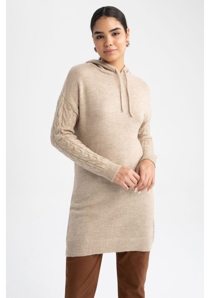 Regular Fit Kapüşonlu Uzun Kollu Örgü Desenli Triko Tunik W0610AZ22WN