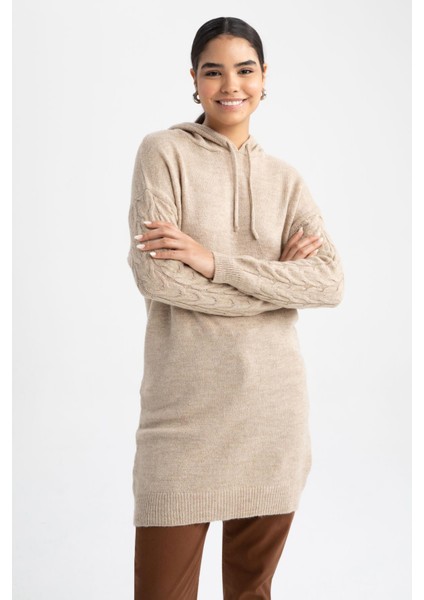 Regular Fit Kapüşonlu Uzun Kollu Örgü Desenli Triko Tunik W0610AZ22WN fırsatları
