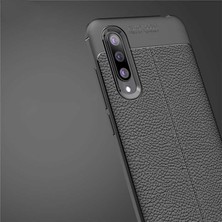 Case 4U Xiaomi Mi 9 Lite Kılıf Rugan Armor Deri Görünümlü Yüksek Kalite Silikon Niss Lacivert