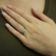 Lova D Renk 0,31 Karat Pırlanta Tektaş Yüzük 1020052