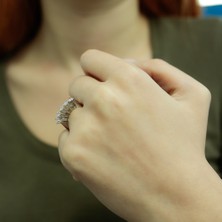 Lova 0,51 Karat Pırlanta Beştaş Yüzük 1040097