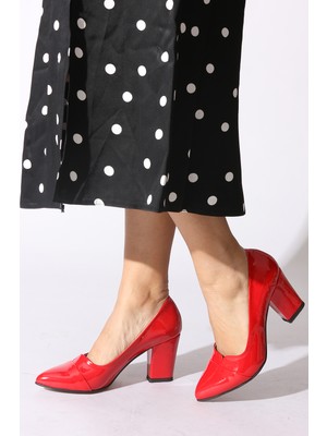 Rovigo Plus Kırmızı Rugan Kadın Klasik Ayakkabı
