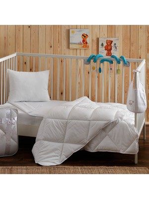 Taç Bebek Yorgan Seti / Mama Önlüğü Hediyelidir.