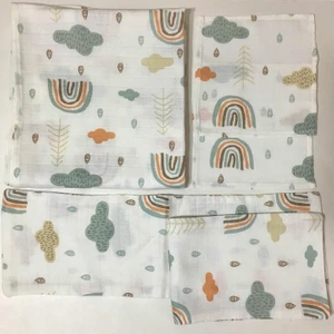 Mutlu Gün Marketi Müslin Bezi Bebek Set 5 Parça Gökkuşağı Figürlü