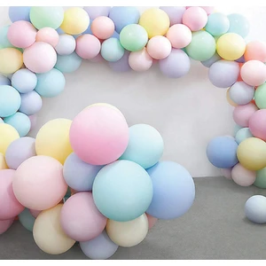 Karışık Makaron Balon Zinciri 5 Metre