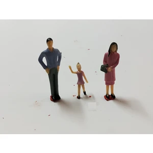 DelRey Maket  Oturan İnsan  Figürü 1/30 3'Lü