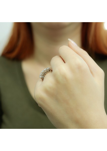 Lova G Renk 0,50 Karat Pırlanta Beştaş Yüzük 1050188 modelleri