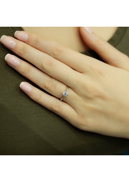 Lova G Renk 0,33 Karat Pırlanta Tektaş Yüzük 1020116 fırsatları