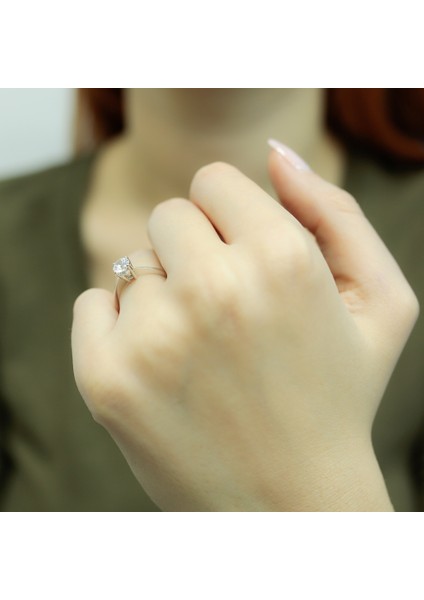 Lova G Renk 0,54 Karat Pırlanta Tektaş Yüzük 1030064 modelleri