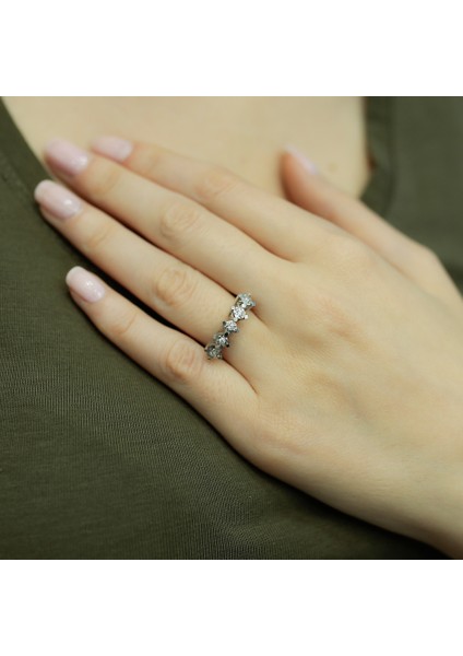 Lova 1 Karat Efektli Pırlanta Beştaş Yüzük 1070103