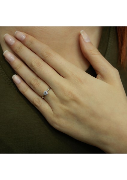 Lova G Renk 0,28 Karat Pırlanta Tektaş Yüzük 1020033 fırsatları
