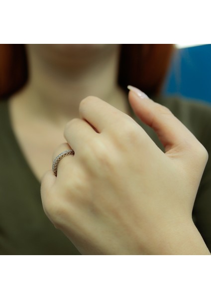 Lova 0,18 Karat Pırlanta Yarımtur Yüzük 1030152 modelleri