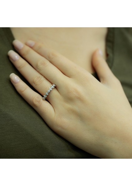Lova 0,35 Karat Pırlanta Yeditaş Yüzük 1050204 fırsatları