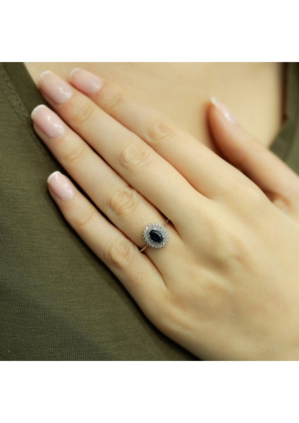 lı Oval Safir Anturaj Yüzük 1020238