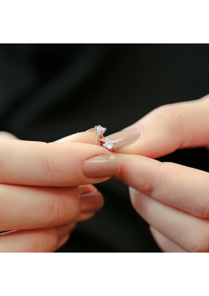 Lova 0,26 Karat Pırlanta Tektaş Küpe 3040008 modelleri