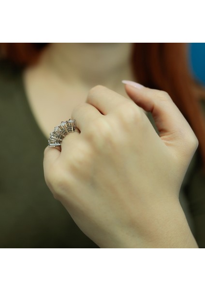 Lova 1,50 Karat Efektli Pırlanta Beştaş Yüzük 1070104 modelleri