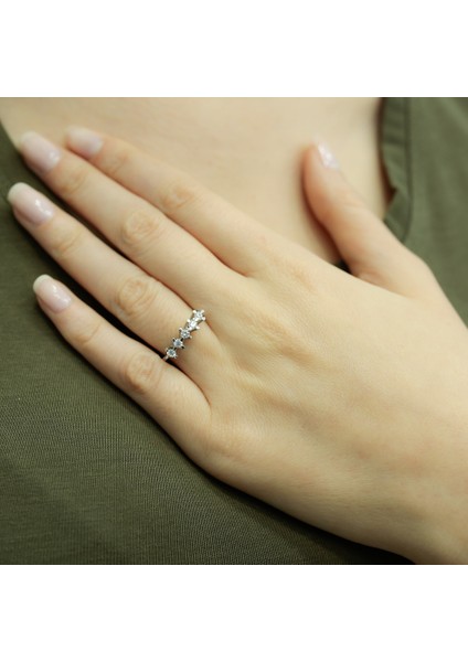 Lova 0,34 Karat Pırlanta Beştaş Yüzük 1070070 fırsatları
