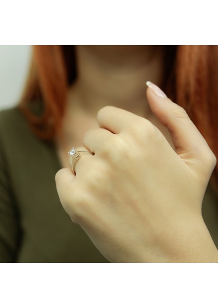 Lova G Renk 0,40 Karat Pırlanta Tektaş Yüzük 1010012