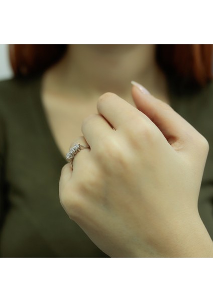 Lova 0,45 Karat Pırlanta Tria Yüzük 1050206 modelleri