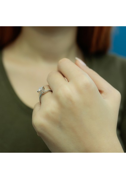 Lova Toplam 0,55 Karat Pırlanta Tektaş Yüzük 1070059