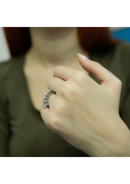 Lova 1,44 Karat Pırlanta Beştaş Yüzük 1020183 modelleri