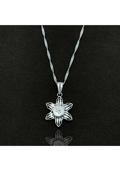 Yıldız Model El İşçiliği Telkari Gümüş Kadın Kolye