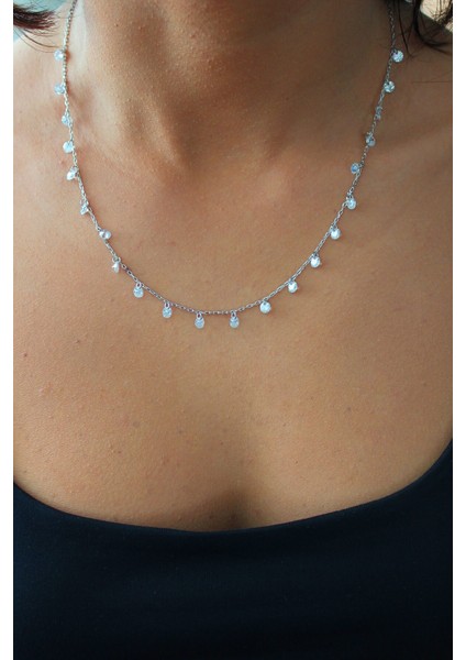 Sıra Kristal Taşlı Gümüş Kolye (TGK0398)