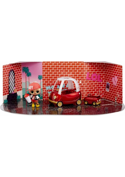 Surprise L.O.L. Bebek ve Mobilya Oyun Seti - Cozy Coup Pack-M.C. Swag