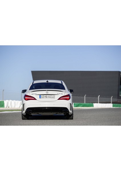 Mercedes W117 Cla Fiber Boyalı Spoiler