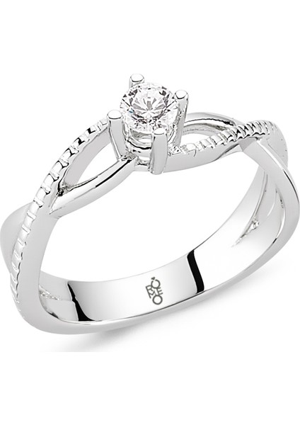 0.30 Ct Tektaş Pırlanta Yüzük RM30064